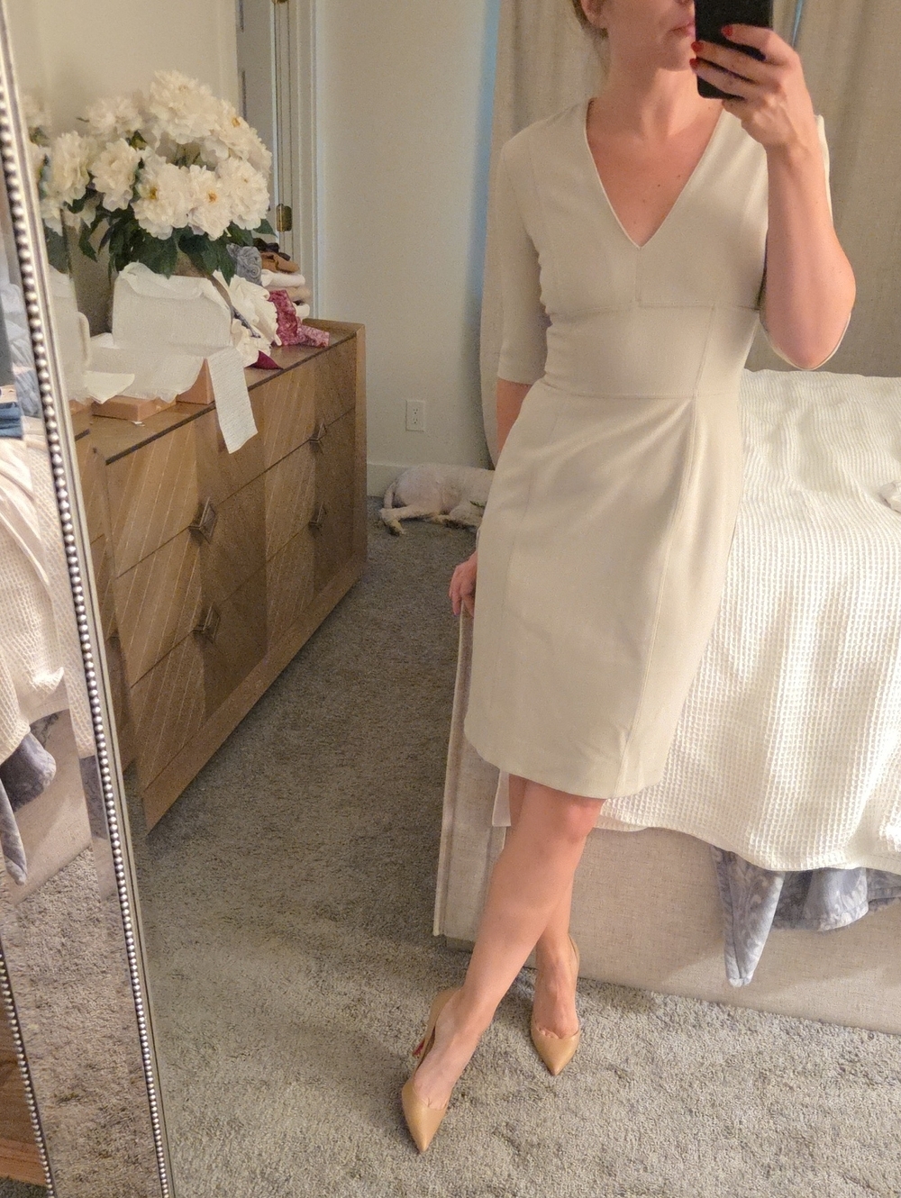 Burberry Tan Tailored V-Neck Sheath Midi Dress Women's Size 8 - Picture 16 of 16